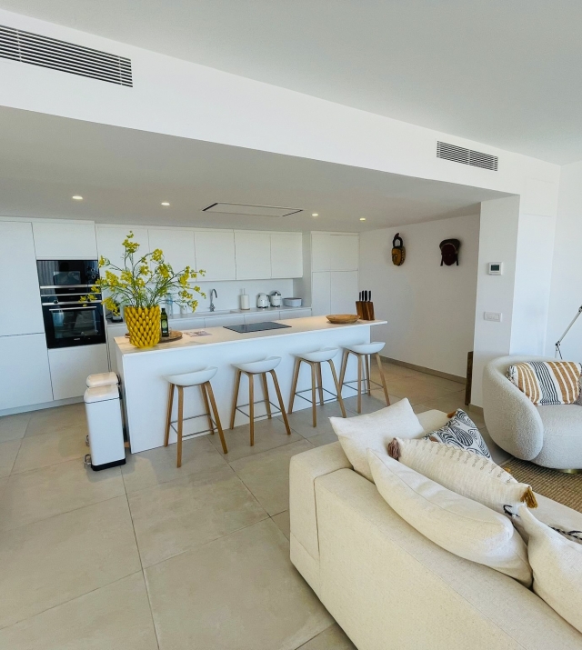 Resa Estates Ibiza for sale koop penthouse Cala Vadella Living 6.jpeg